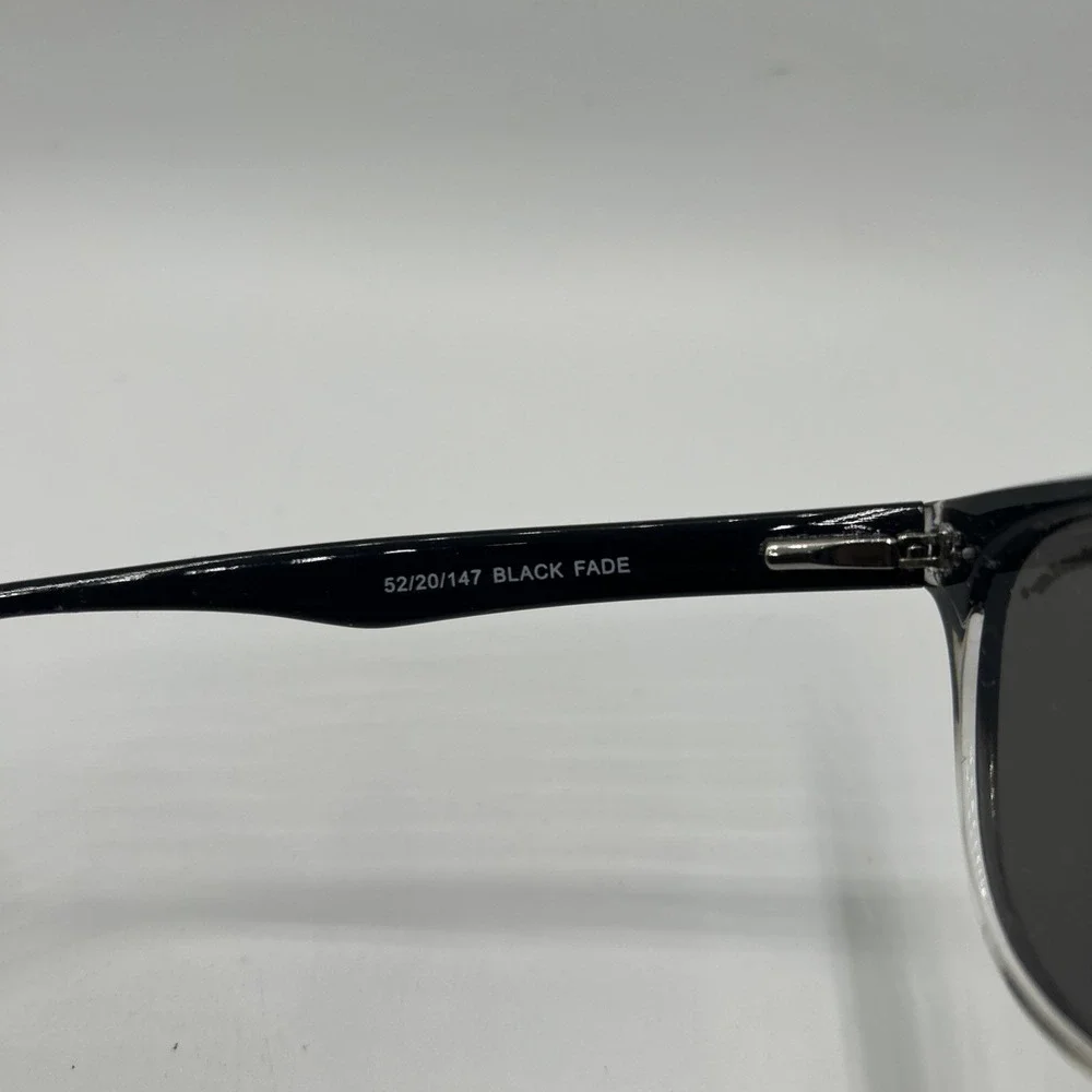 Marc Hunter 7935‎ Eyeglasses Frame Black Fade 52-20-147